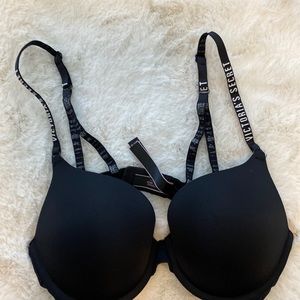 Victoria’s Secret padded underwire T-Shirt bra Size 34C
